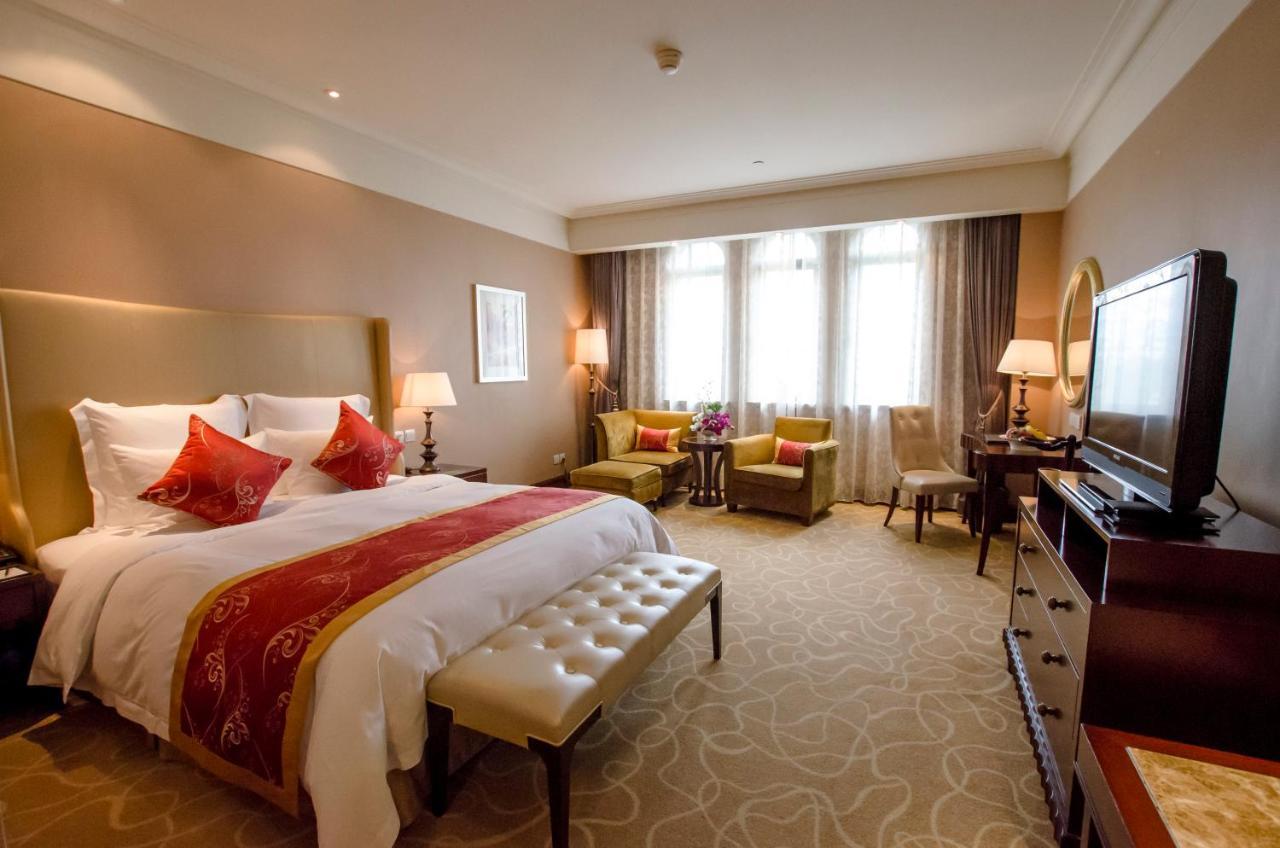 เฝิ่นหยัง การ์เด้น บูติค โฮเต็ล Hotel เซี่ยงไฮ้ ภายนอก รูปภาพ