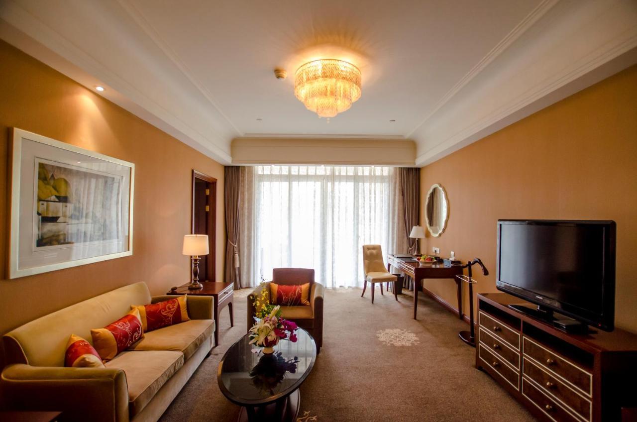 เฝิ่นหยัง การ์เด้น บูติค โฮเต็ล Hotel เซี่ยงไฮ้ ภายนอก รูปภาพ